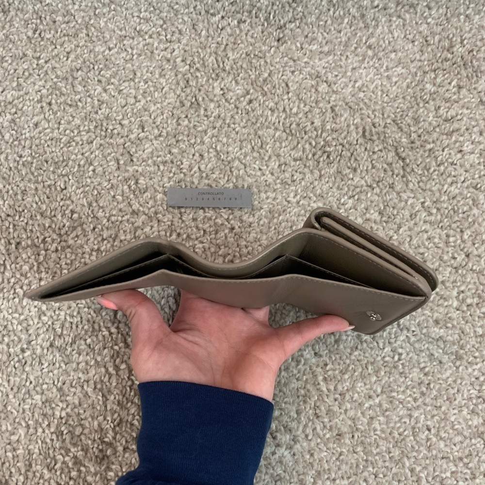 Balenciaga Mink Grey Calf Skin Wallet - Picture 4 of 12